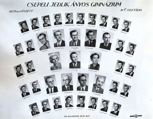 1953. évben ballagott C osztály